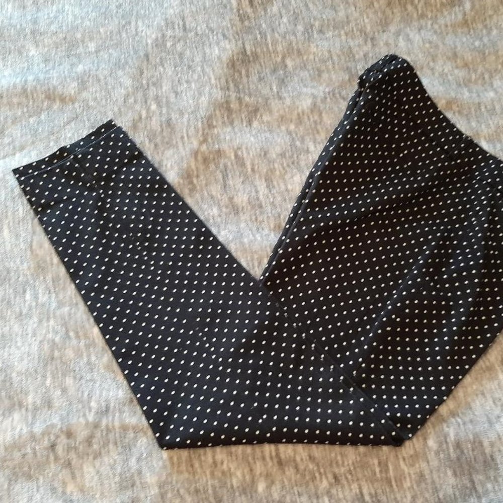 Black/white dotted Sloan pant size 8 Ban Republic